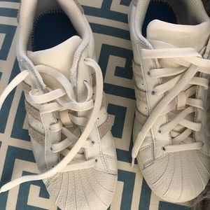 Super comfortable wide addidas